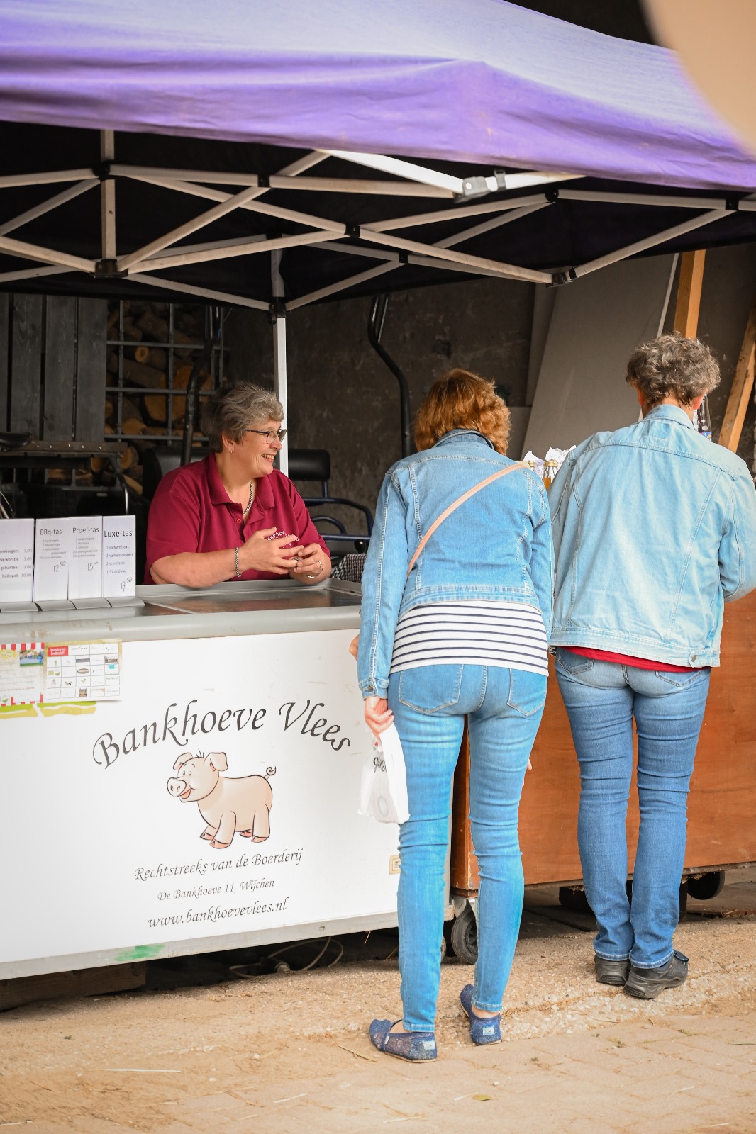 Wilma BankhoeveVlees op markt